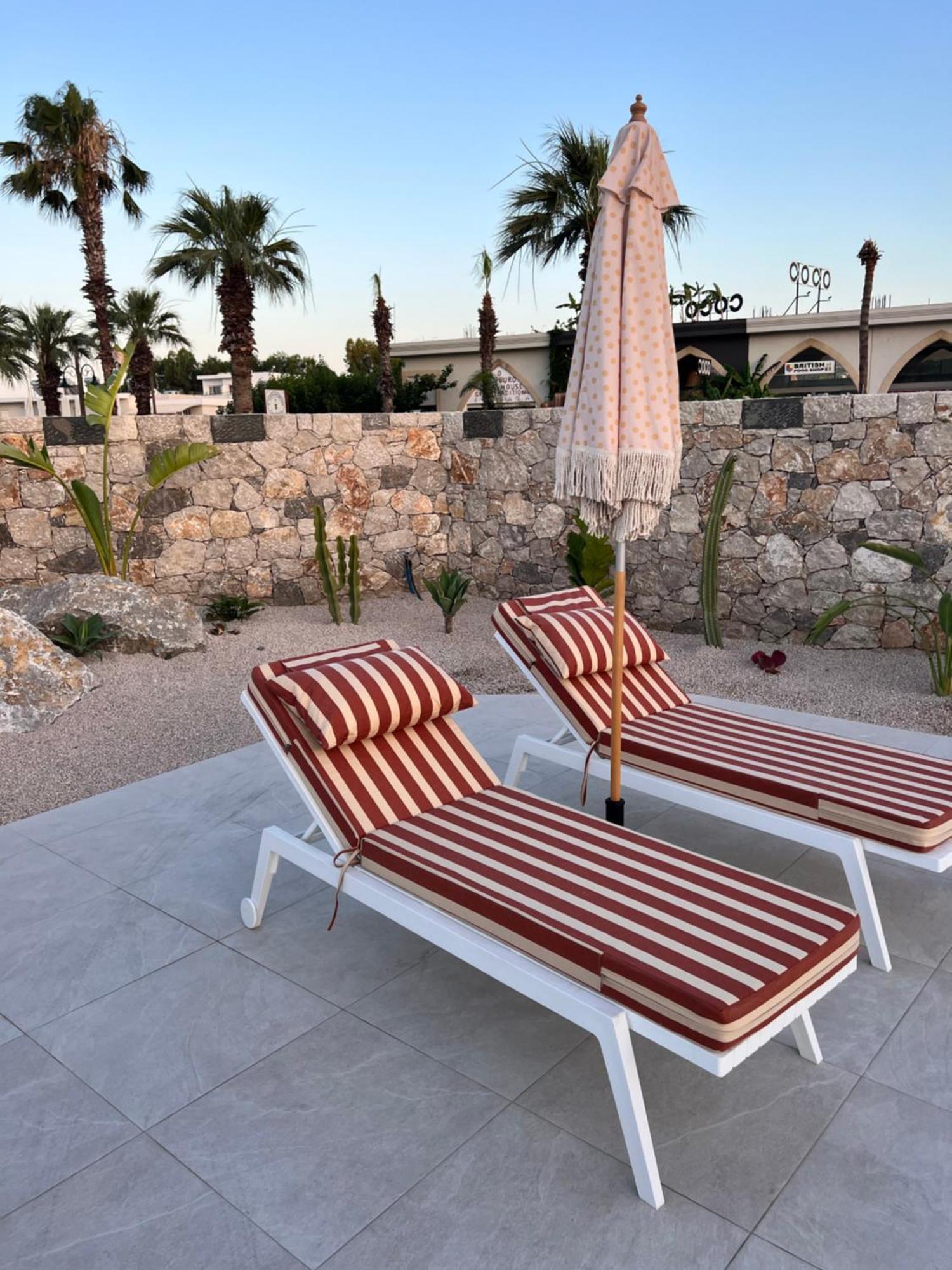 Cora May Central Villa With Private Pool 200M To The Beach Faliraki Esterno foto