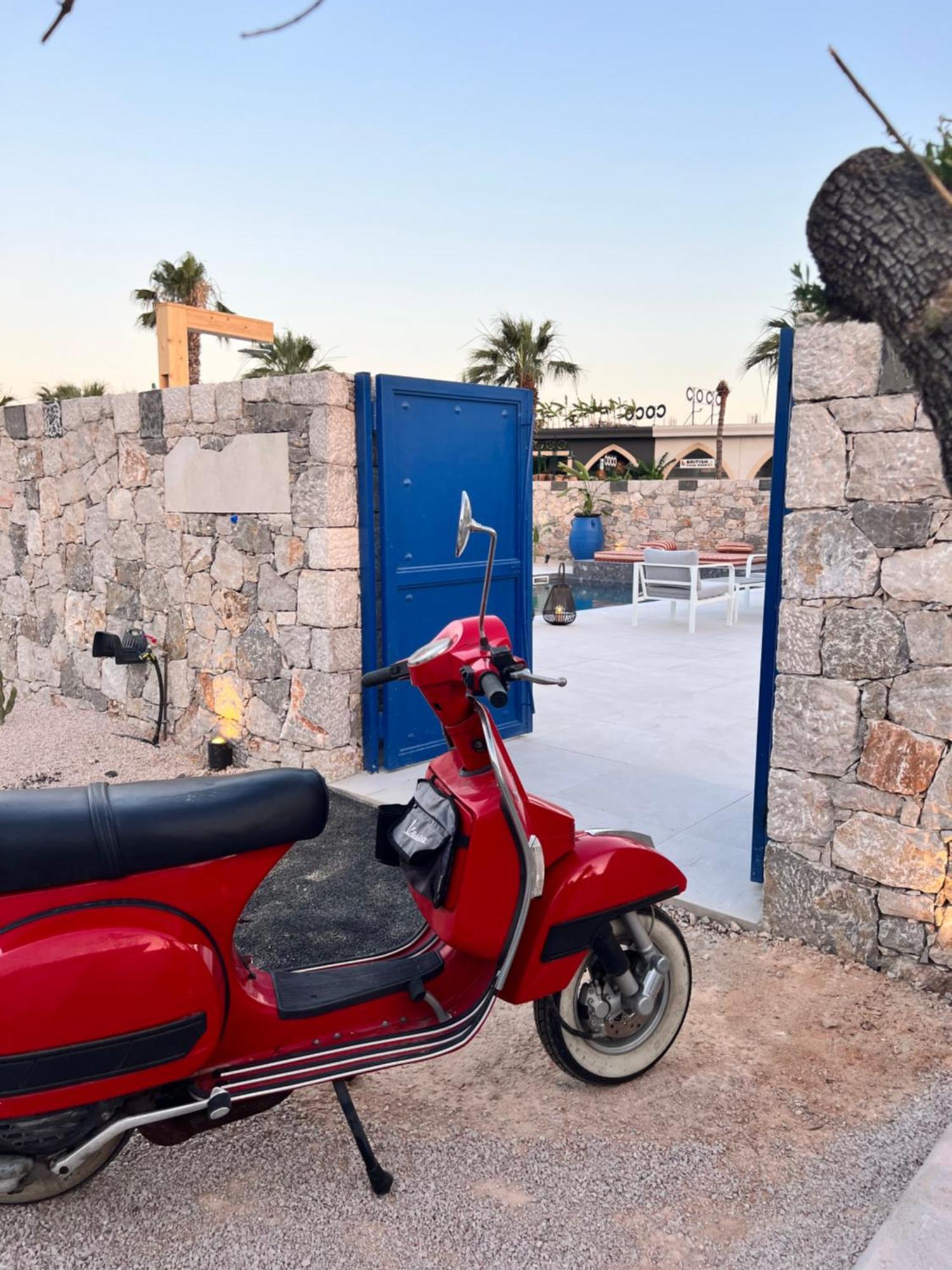 Cora May Central Villa With Private Pool 200M To The Beach Faliraki Esterno foto